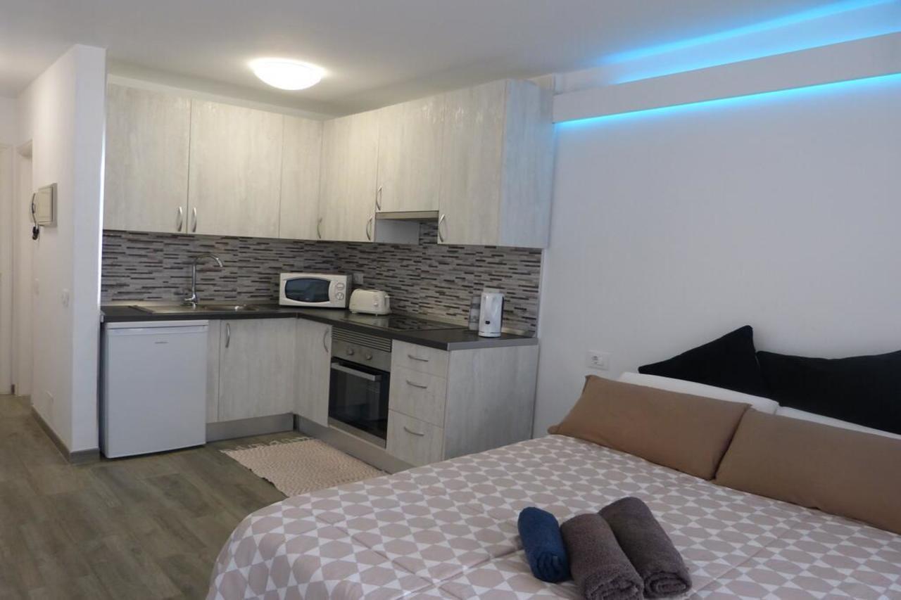 Suncanarias Estudio Summerland 아로나 외부 사진